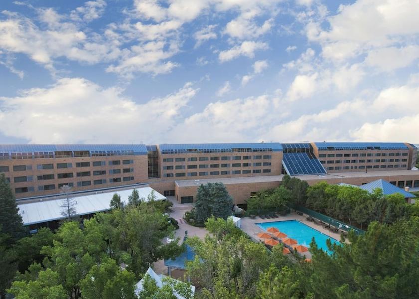 Colorado Englewood Pool