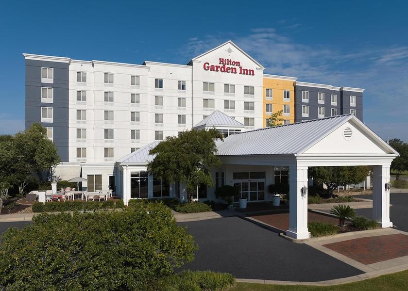 Mississippi Meridian Exterior Detail