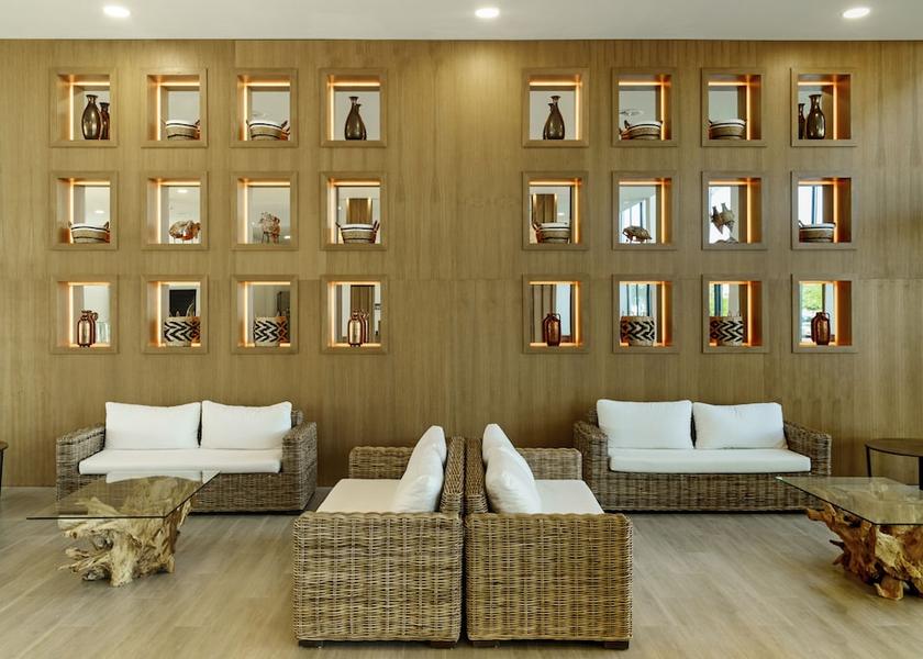 Andalusia Almeria Reception