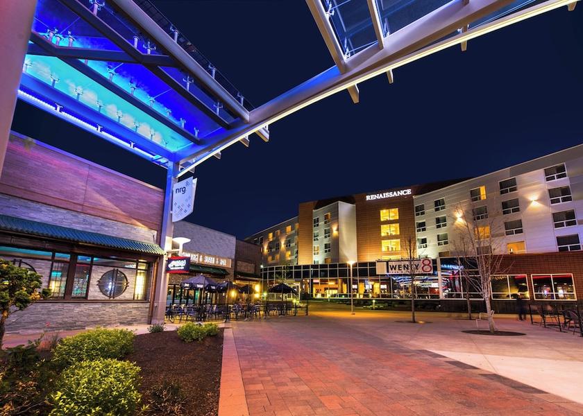 Massachusetts Foxboro Restaurant