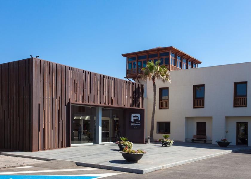 Canary Islands Puerto del Rosario Facade