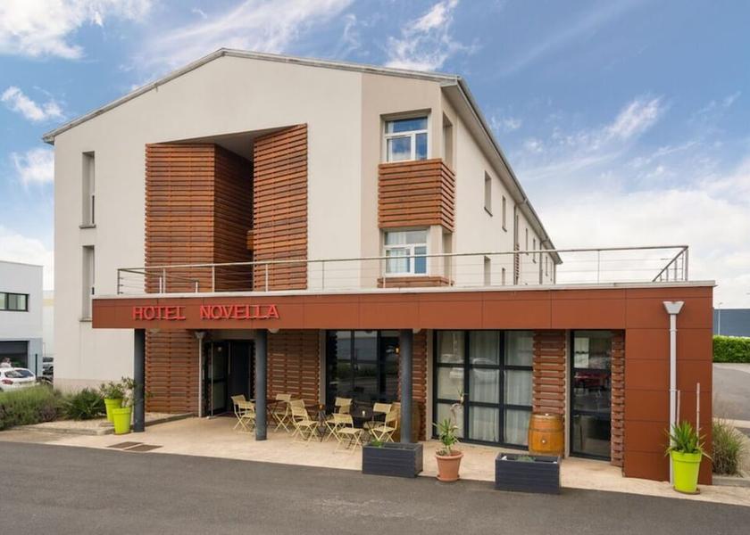 Pays de la Loire Carquefou Facade