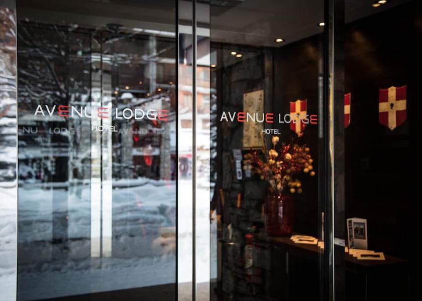 Auvergne-Rhone-Alpes Val-d'Isere Interior Entrance