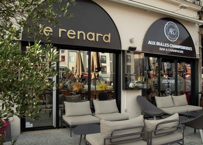 Grand Est Chalons-en-Champagne Facade