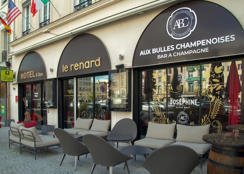 Grand Est Chalons-en-Champagne Facade