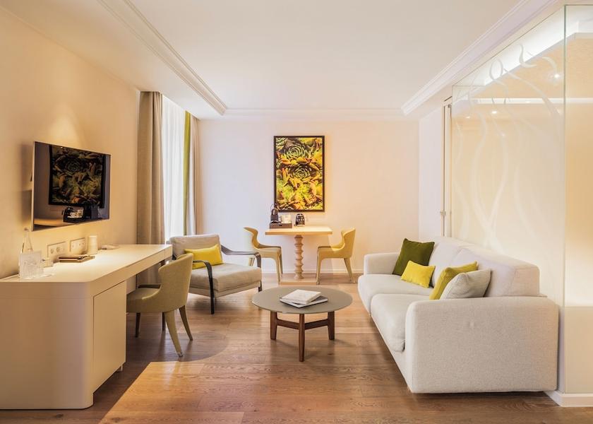 Auvergne-Rhone-Alpes Chamonix-Mont-Blanc Room