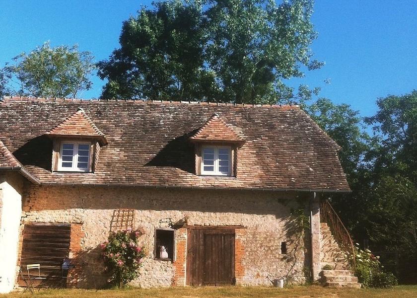 Normandy Saint-Jean-De-Livet Exterior Detail