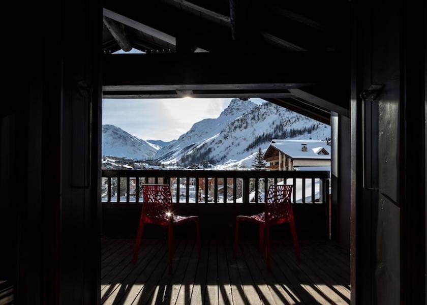 Auvergne-Rhone-Alpes Val-d'Isere Terrace