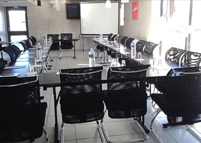 Pays de la Loire Carquefou Meeting Room