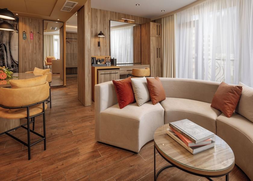 Central Region St. Julian's Room