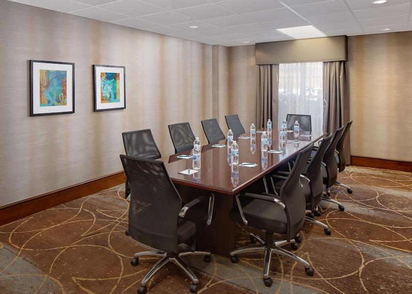 Connecticut Farmington Meeting Room