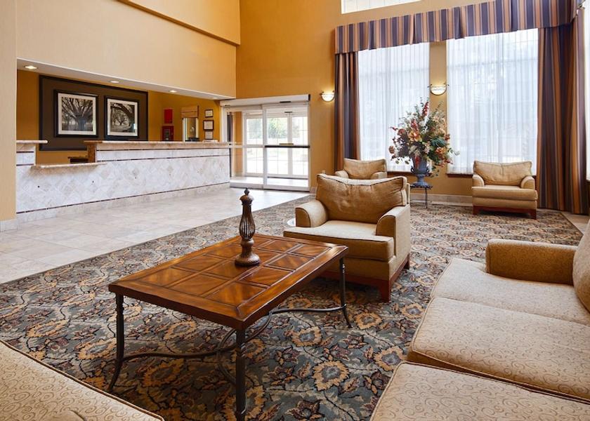 Texas New Caney Lobby