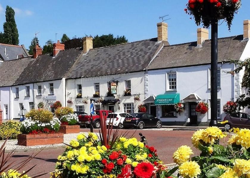 Wales Usk Point of interest