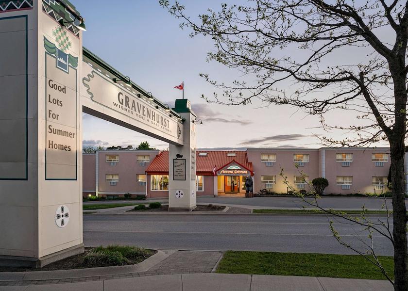 Ontario Gravenhurst Exterior Detail