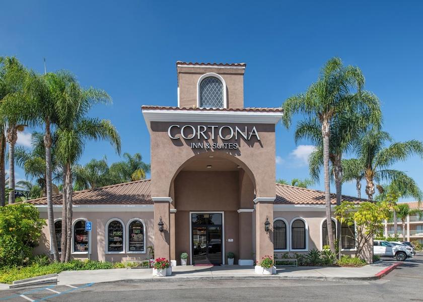 California Anaheim Front of property