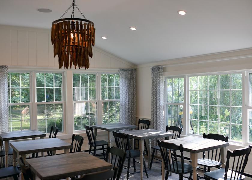 Massachusetts Sandwich Lobby