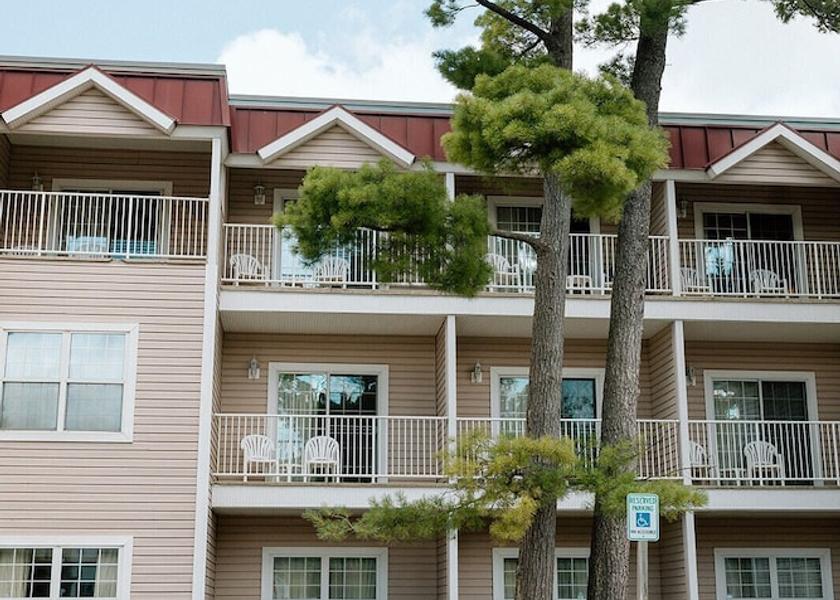 Michigan Traverse City Exterior Detail