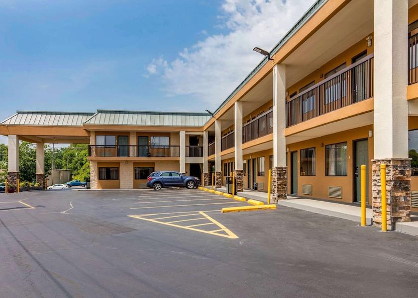 Tennessee Kingston Springs Exterior Detail