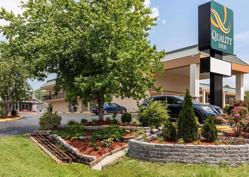 Tennessee Kingston Springs Exterior Detail