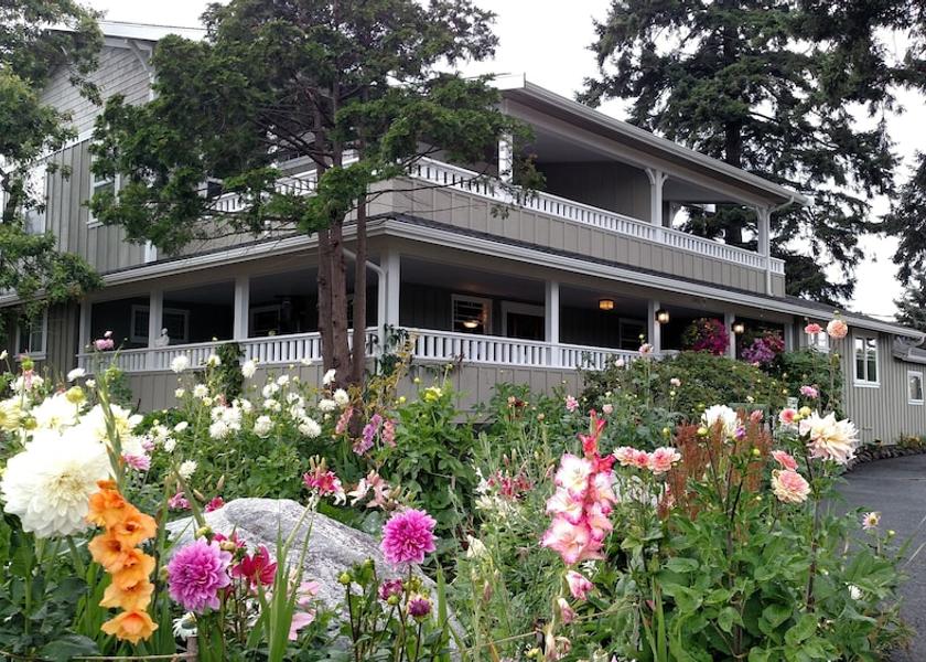 Washington Friday Harbor Facade