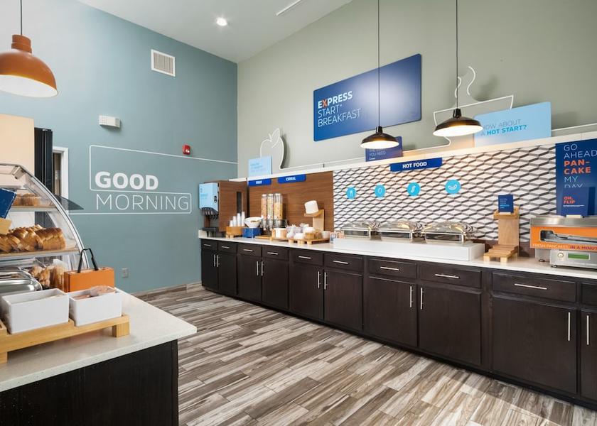 Tennessee Memphis Breakfast buffet