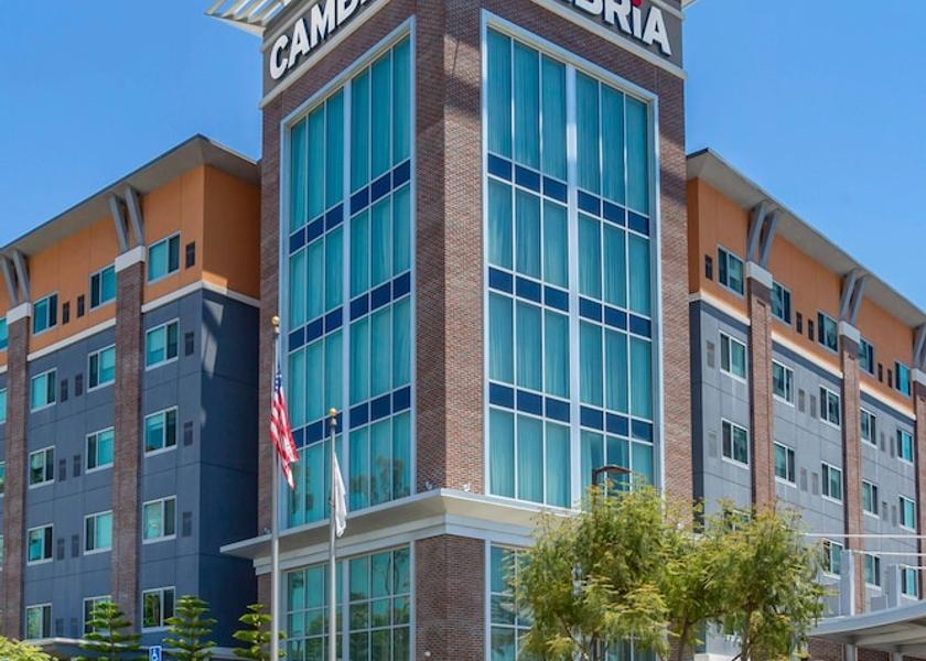 California El Segundo Exterior