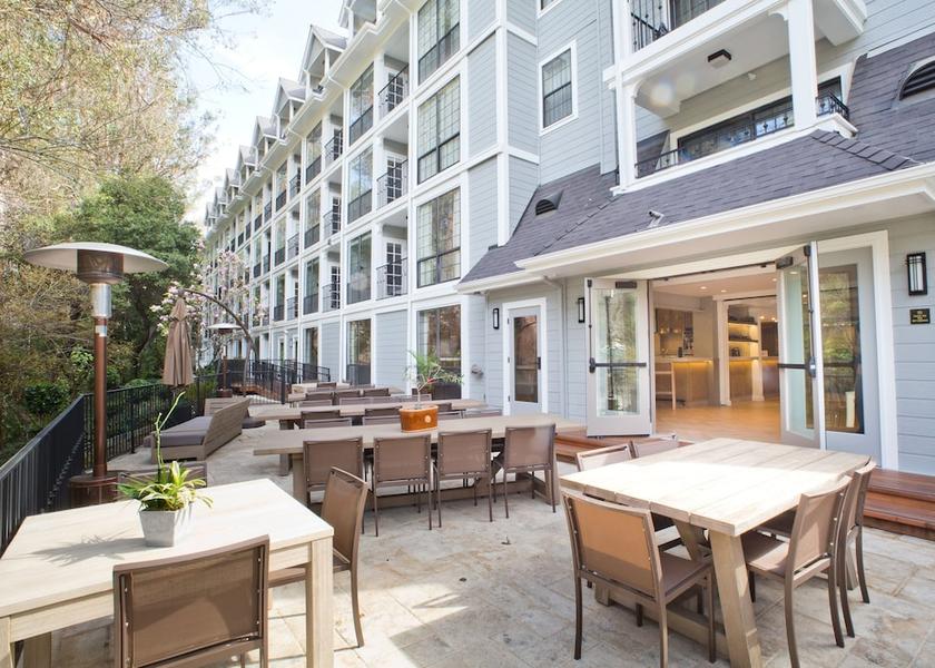 California Saratoga Terrace