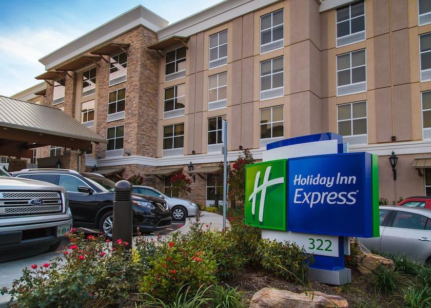 Tennessee Gatlinburg Parking