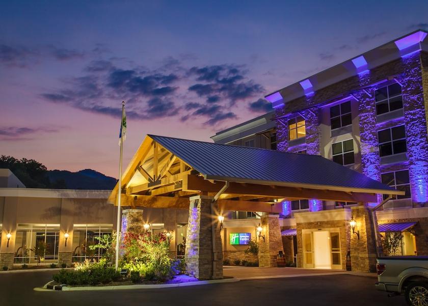 Tennessee Gatlinburg Exterior Detail