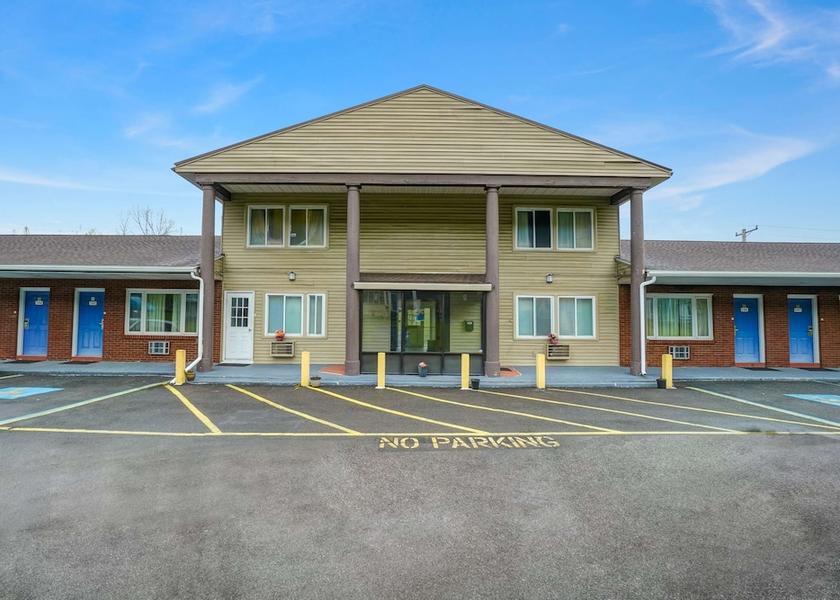 New York Ilion Entrance