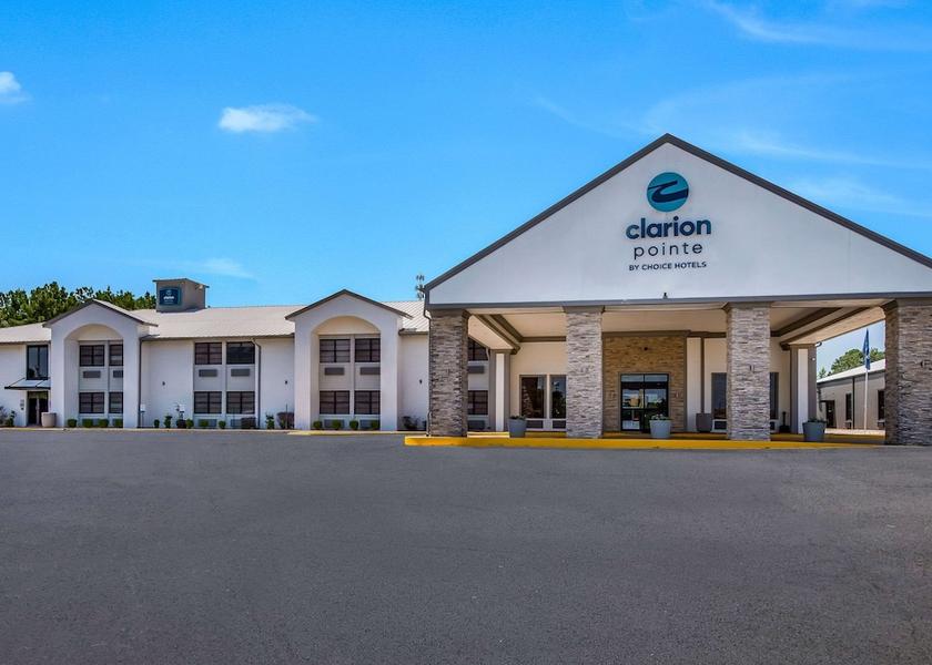 Texas Marshall Exterior Detail