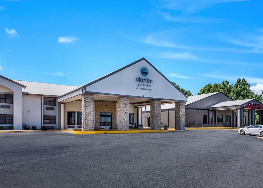 Texas Marshall Exterior Detail