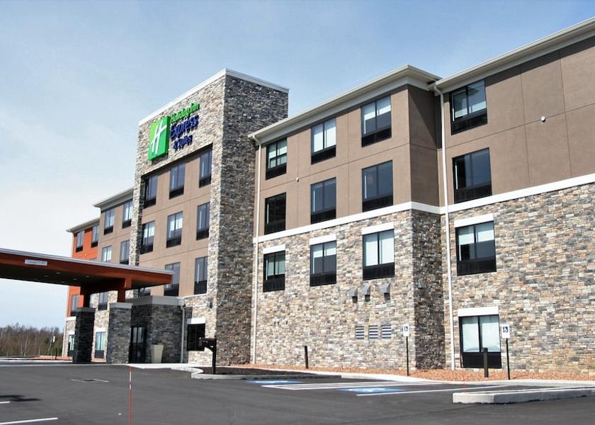 Pennsylvania Clarion Exterior Detail