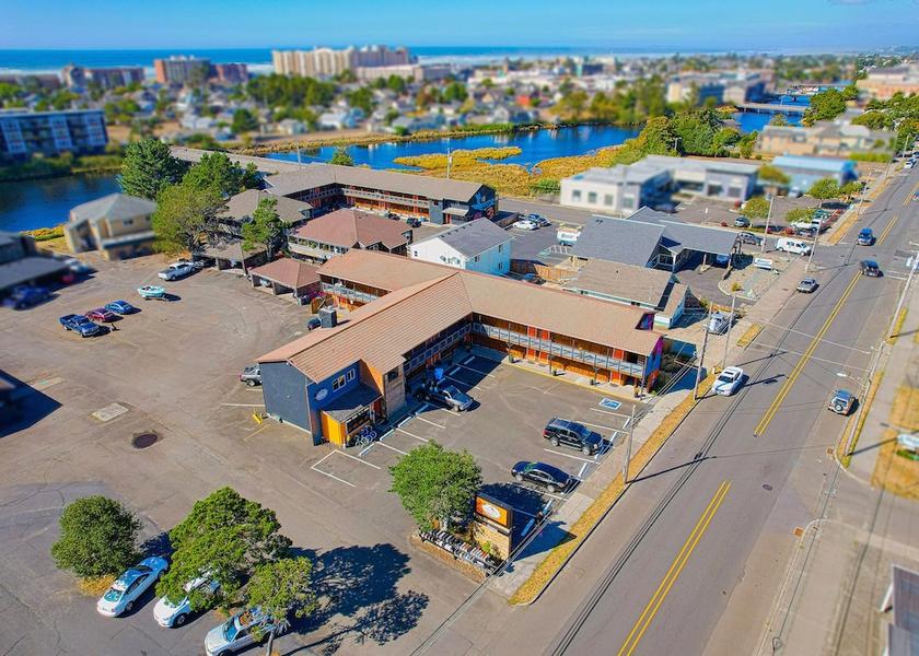 Oregon Seaside Exterior Detail
