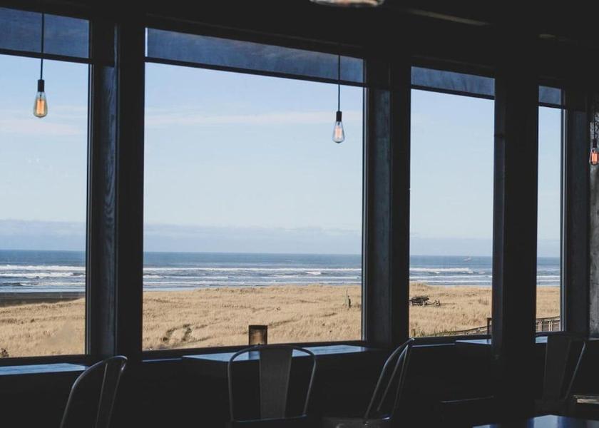 Washington Long Beach Bar