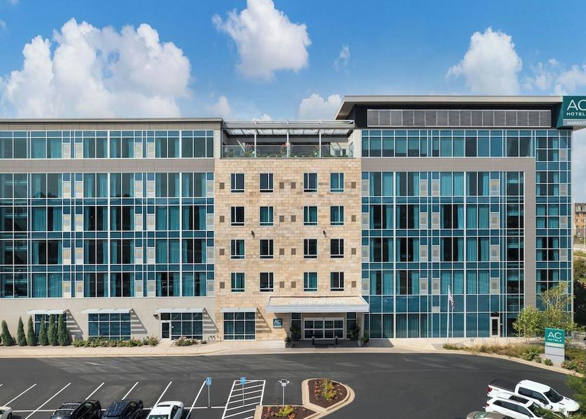 Minnesota St. Louis Park Exterior Detail