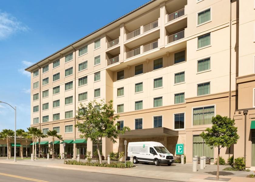 Hawaii Kapolei Exterior Detail