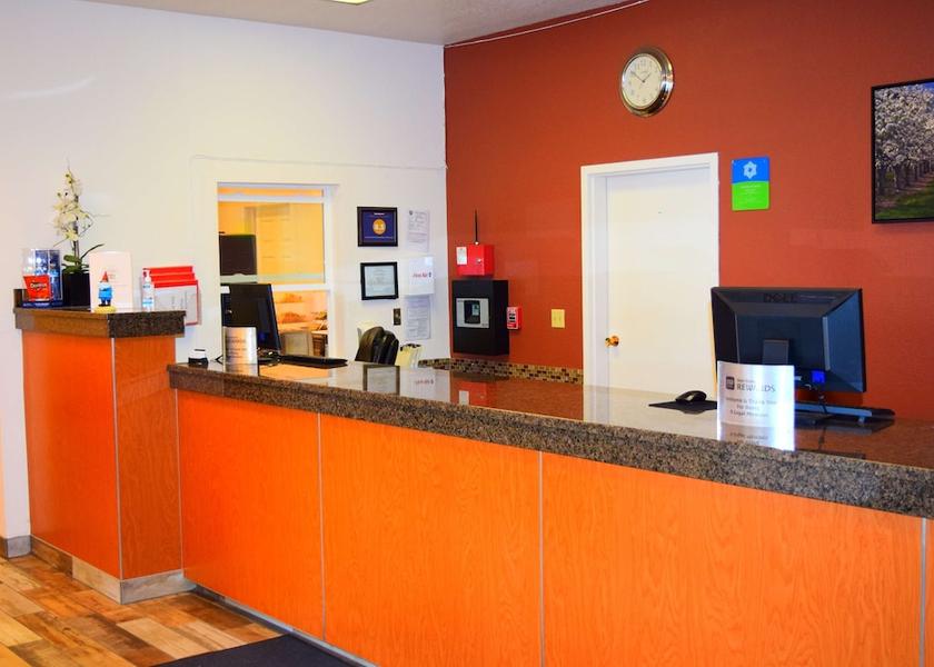 Washington East Wenatchee Lobby