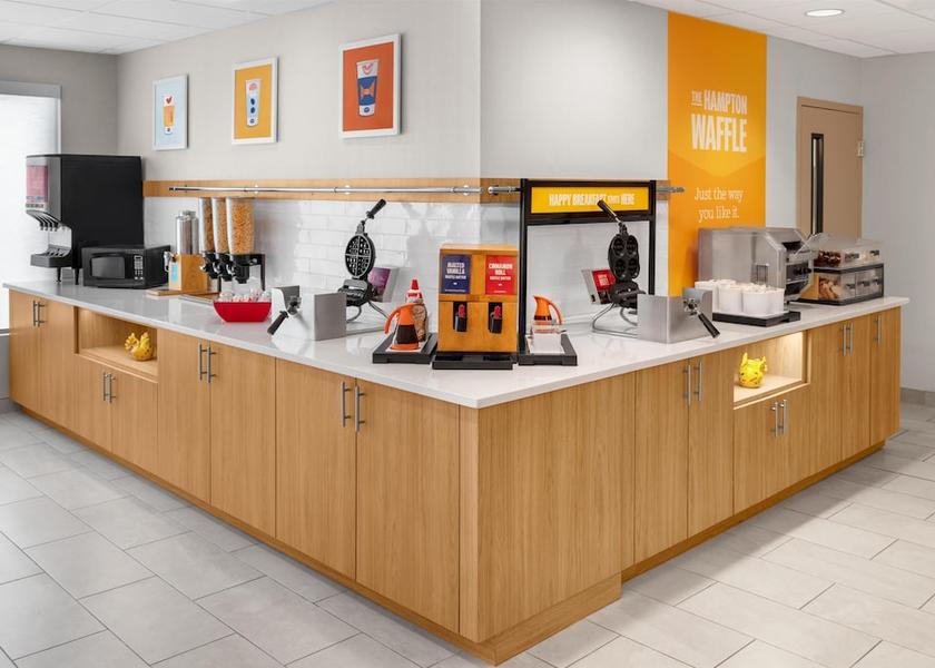 Kansas Shawnee Breakfast Area