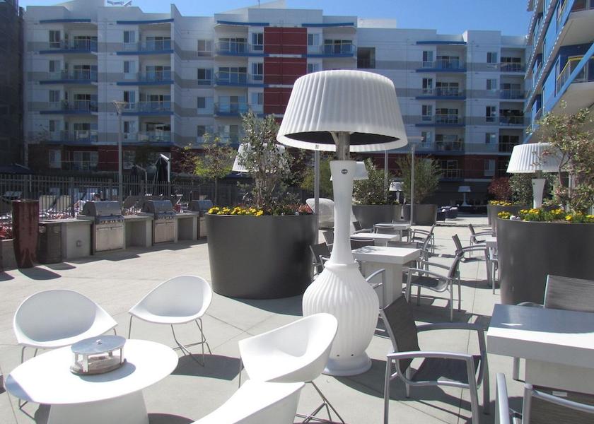 California Marina del Rey Terrace
