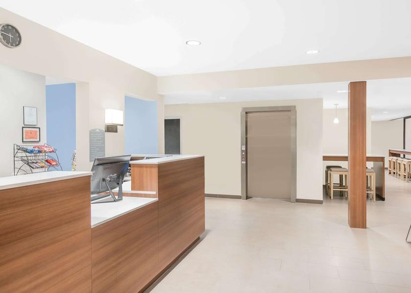 New York Binghamton Lobby