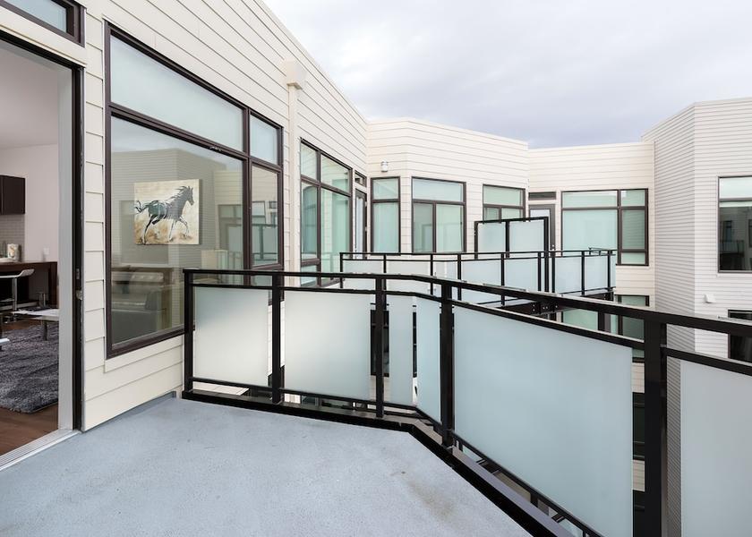 Arkansas Mountain View Balcony