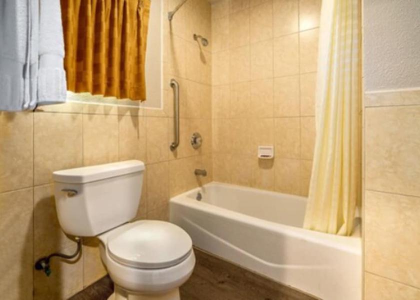 California Monrovia Bathroom