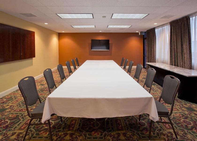 Washington SeaTac Meeting Room