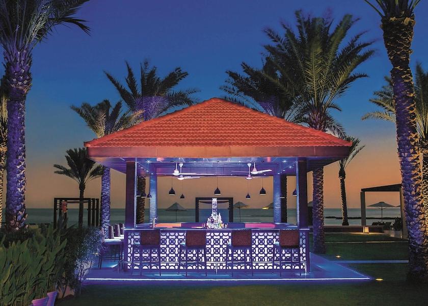 Muscat Governorate Muscat Bar (on property)