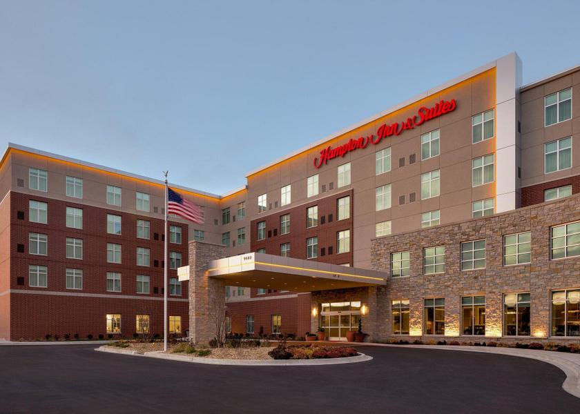 Illinois Rosemont Hotel Exterior
