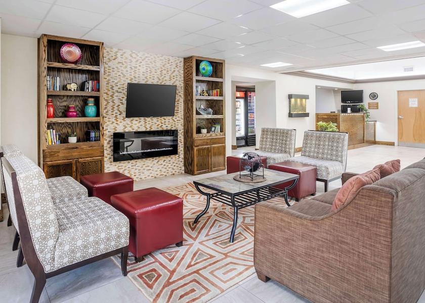 Pennsylvania blakeslee Lobby