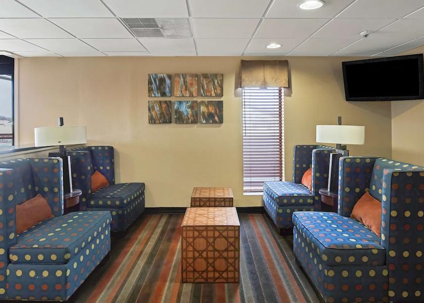 Illinois Nashville Lobby