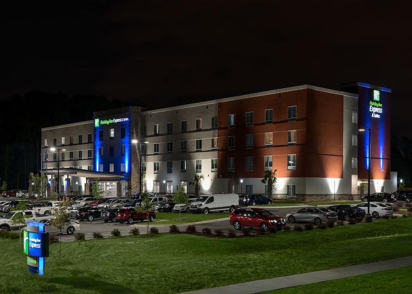 North Carolina Charlotte Exterior Detail