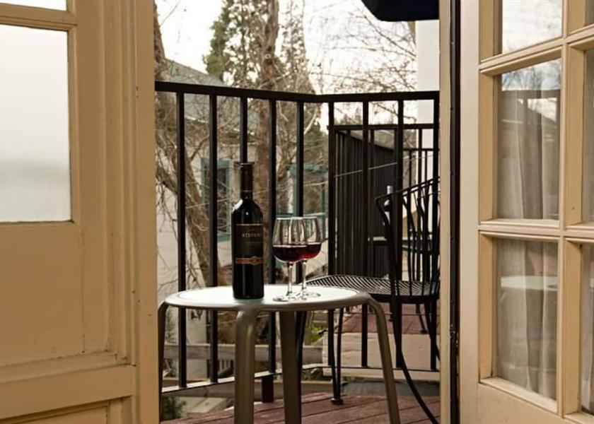 California Murphys Balcony